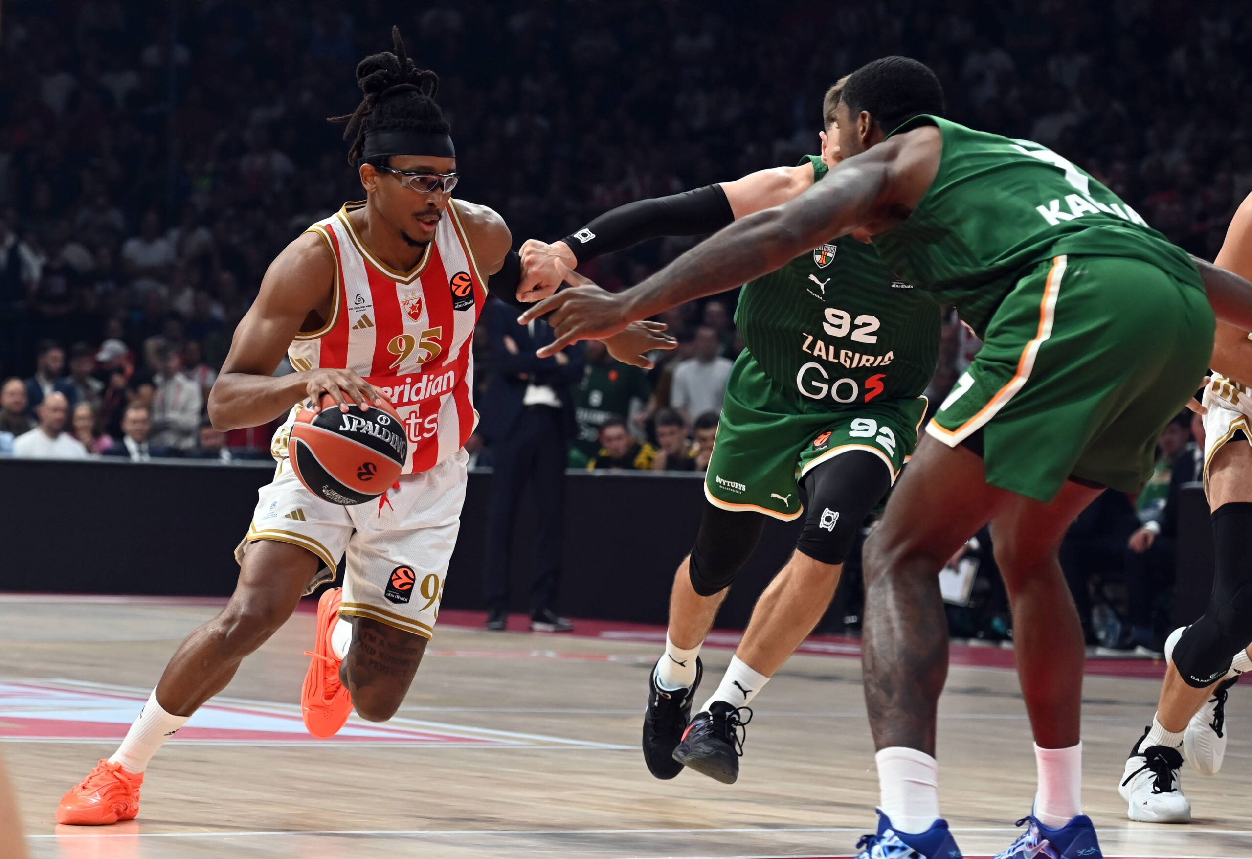 Crvena zvezda srušila Žalgiris: Spektakl u debiju Saše Obradovića